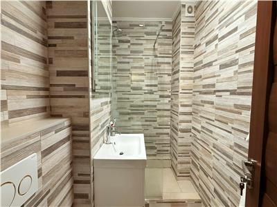 Oferta Unica, Apartament cu 4 camere renovat, 2 bai, etaj 1, zona Fortuna