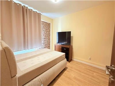 Oferta Unica, Apartament cu 4 camere renovat, 2 bai, etaj 1, zona Fortuna