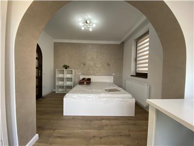 Apartament cu 2 camere de inchiriat, in 7 Noiembrie la 700 m de UMF