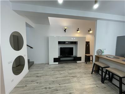 Apartament cu 3 camere de inchiriat, modern, zona Semicentrala