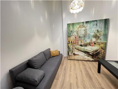 Apartament cu 3 camere de inchiriat, modern, zona Semicentrala
