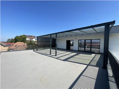 Penthouse de inchiriat, sup. 106 mp si terasa 85 mp in Centru