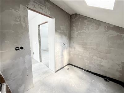 Casa noua cu 5 camere de vanzare semifinisata, teren 500 mp in Corunca