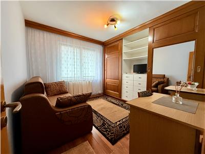 Apartament cu 2 camere de inchiriat, decomandat, in Tudor, Aleea Covasna