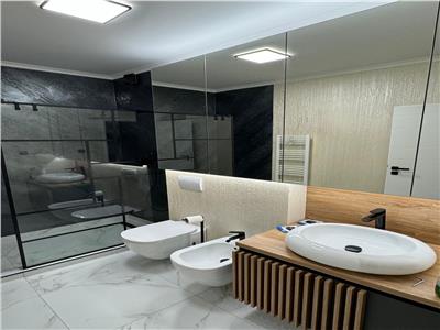 Apartament cu 2 camere de inchiriat mobilat lux, Complex Concept 9