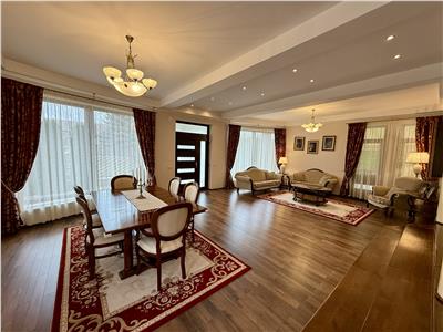 Casa cu 4 camere de vanzare, 600 mp teren, in Sancraiu de Mures