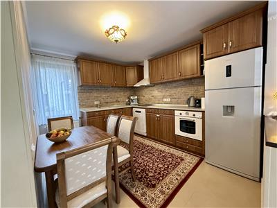 Casa cu 4 camere de vanzare, 600 mp teren, in Sancraiu de Mures