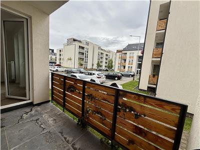 Apartament cu 2 camere de vanzare, decomandat, Ama Residence