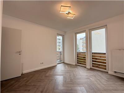 Apartament cu 2 camere de vanzare, decomandat, Ama Residence