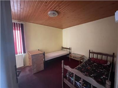 Casa de vanzare cu sup 308 mp, 254 mp teren, in 7 Noiembrie str. Pacii