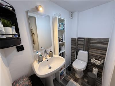 Casa de vanzare cu sup 308 mp, 254 mp teren, in 7 Noiembrie str. Pacii