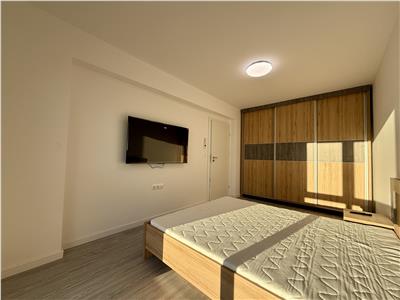 Apartament cu 2 camere de inchiriat, cu loc de parcare, complex Maurer