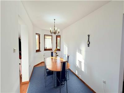 Casa de vanzare cu 4 camere, 4 bai, teren 1540mp  Sangeorgiu de Mures