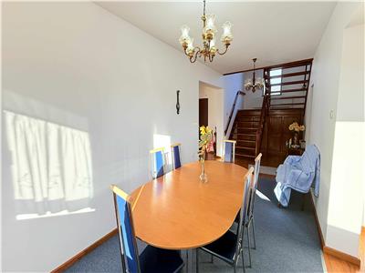Casa de vanzare cu 4 camere, 4 bai, teren 1540mp  Sangeorgiu de Mures
