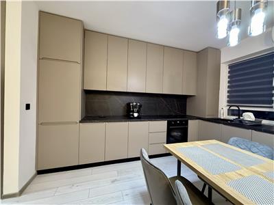 Apartament cu 2 camere de inchiriat, cu loc de parcare, complex Maurer