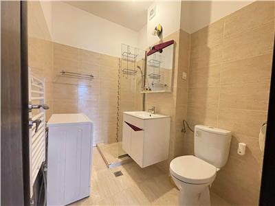 Vand apartament cu 2 camere, etaj 1, mobilat complet, zona centrala