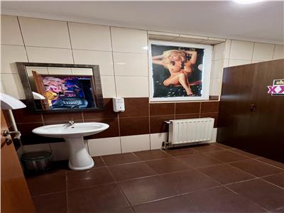 Vand afacere la cheie  Club de Noapte functional si profitabil.