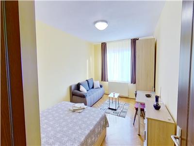 Inchiriez apartament cu 4 camere moderne in 7 Noiembrie la 5 Min UMF